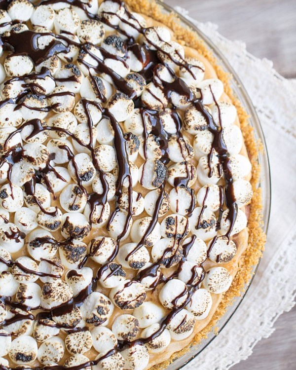 S'mores Peanut Butter Chocolate Pudding Pie on This Gal Cooks