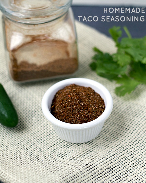 Homemade Taco Seasoning - This Gal Cooks #tacoseasoning #seasonings #tacos