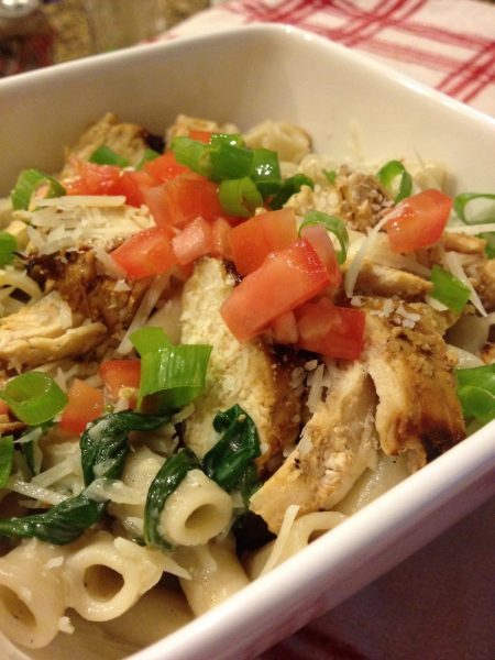 Creamy Spinach, Mushroom and Chicken Pasta from www.thisgalcooks.com