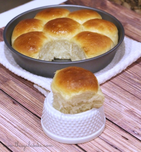 Honey Butter Dinner Rolls