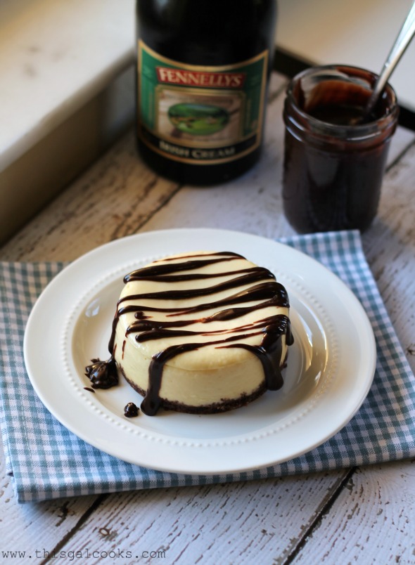 Irish Cream Mini Cheesecakes - This Gal Cooks #dessert #cheesecake #irishcream