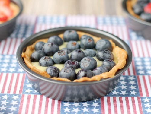 Fresh Fruit & Cream Tarts