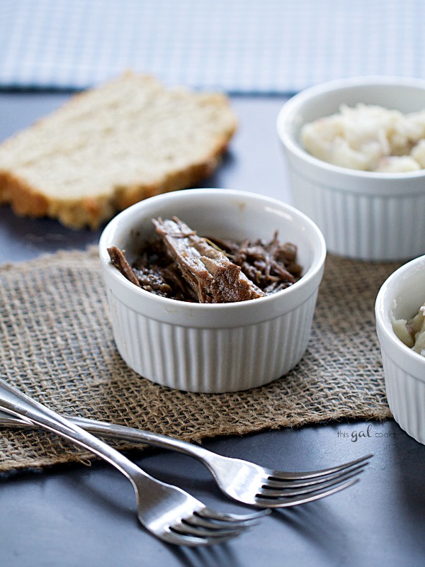 Super Simple Crockpot Roast Beef