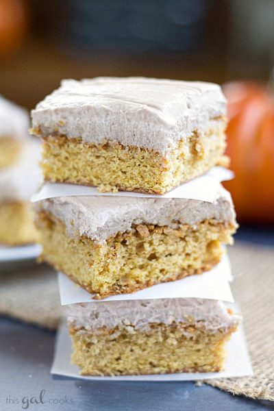 Pumpkin Snickerdoode Blondies with Nutella Cream Cheese Frosting www.thisgalcooks.com #blondies #pumpkin #snickerdoodle