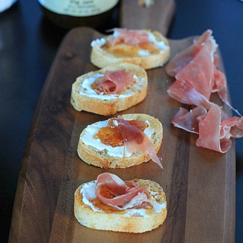 Prosciutto, Fig & Goat Cheese Crostini by Joyful Healthy Eats