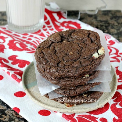 Mint-Chocolate-Chip-Walnut-Cookies-w3