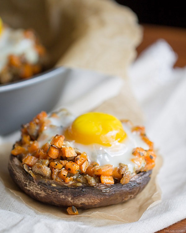 Sausage + Sweet Potato Stuffed Portobello: Chicken Sausage and diced sweet potatoes are sautéed in Italian seasonings, stuffed into portabellos, topped with an egg and baked to perfection.
