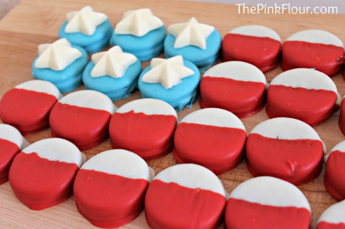 Chocolate Dipped Oreos American Flag by The Pink Flour