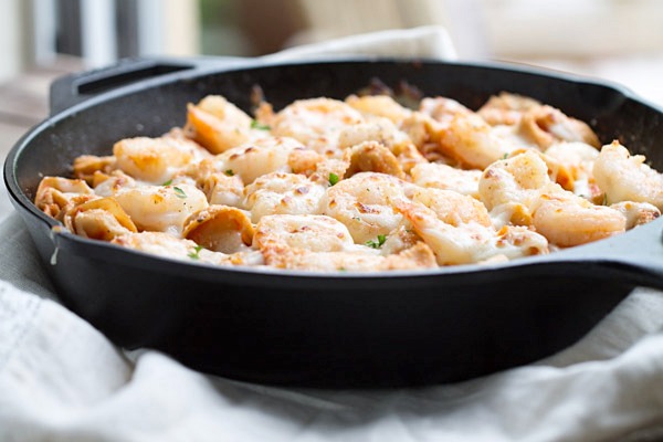 Easy Italian Shrimp Tortellini Bake on This Gal Cooks #dinner