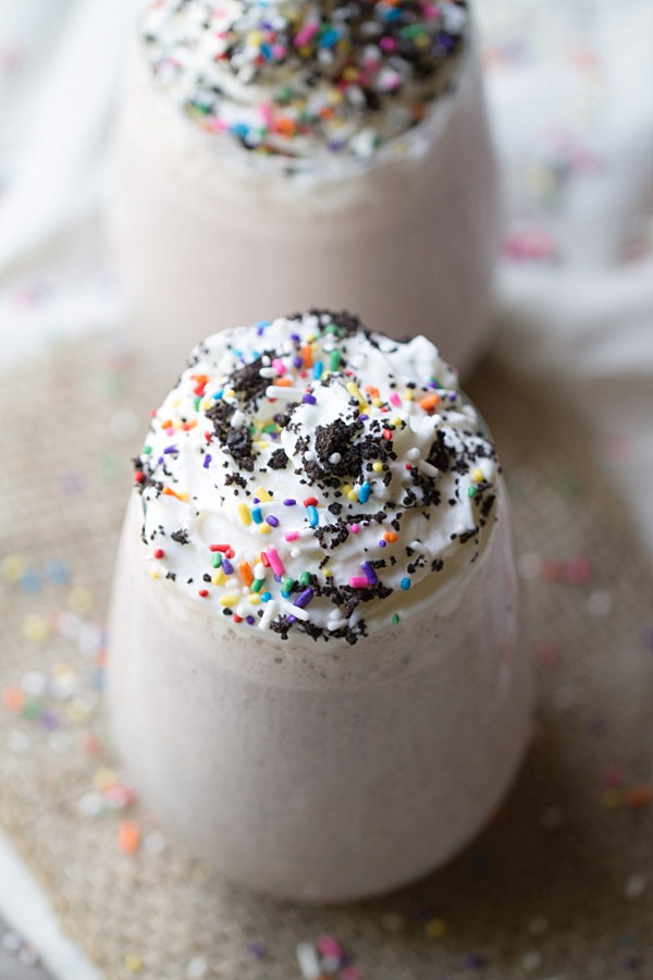 Strawberry Cookies and Cream Kefir Shake on This Gal Cooks