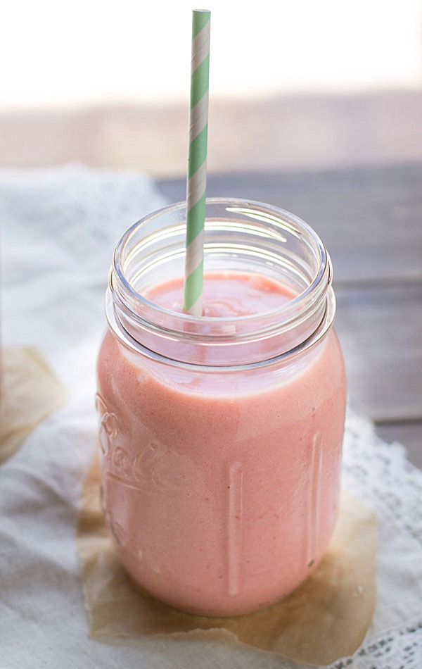 One of my favorite smoothies is this creamy Strawberry Peach Smoothie. Made with coconut milk so it's dairy free! | This Gal Cooks