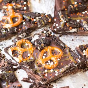 Dark Chocolate Oreo Pretzel Bark | This Gal Cooks #dessert #candybark