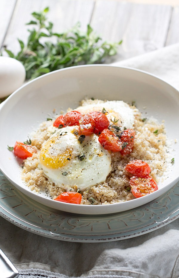 Roasted Tomatoes with Eggs and Quinoa | This Gal Cooks #healthy #breakfast