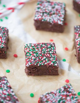 Chocolate Peppermint Fudge is a simple recipe that's perfect for Christmas! | This Gal Cooks