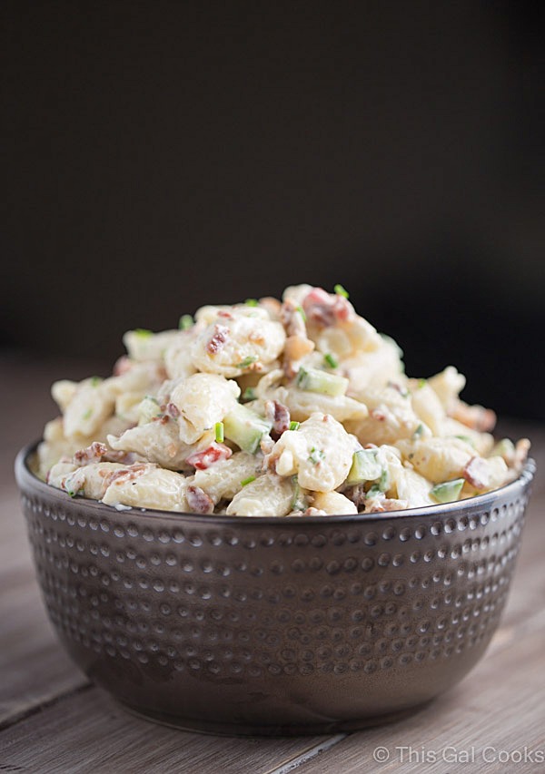 Bacon Ranch Pasta Salad is a simple side dish recipe that pairs well with your favorite steak, chicken or seafood recipe. | This Gal Cooks