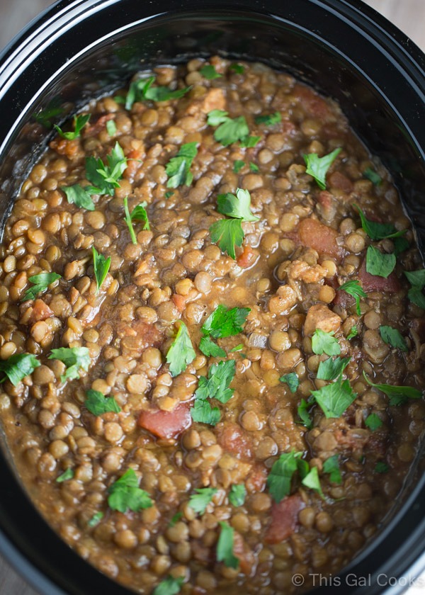 Slow Cooker Moroccan Lentil Soup. Under 300 calories per serving! | This Gal Cooks #dinner