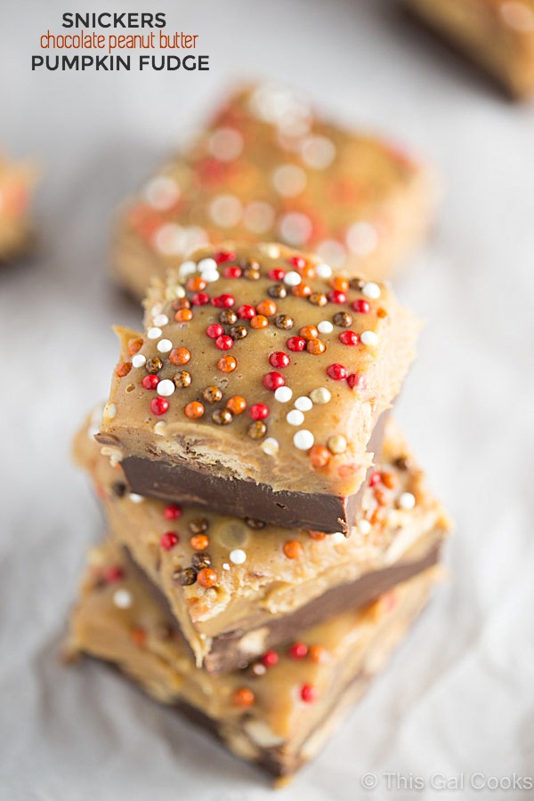 Snickers Chocolate Peanut Butter Pumpkin Fudge - Such an easy recipe to make! | This Gal Cooks