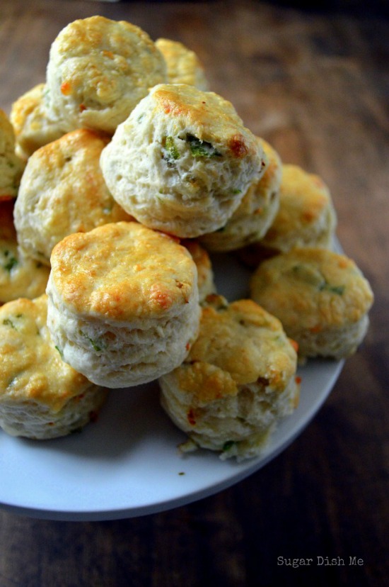 Spring-Onion-and-Cheddar-Scones-1
