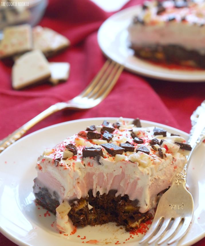 peppermint-ice-cream-brownie-bars-9