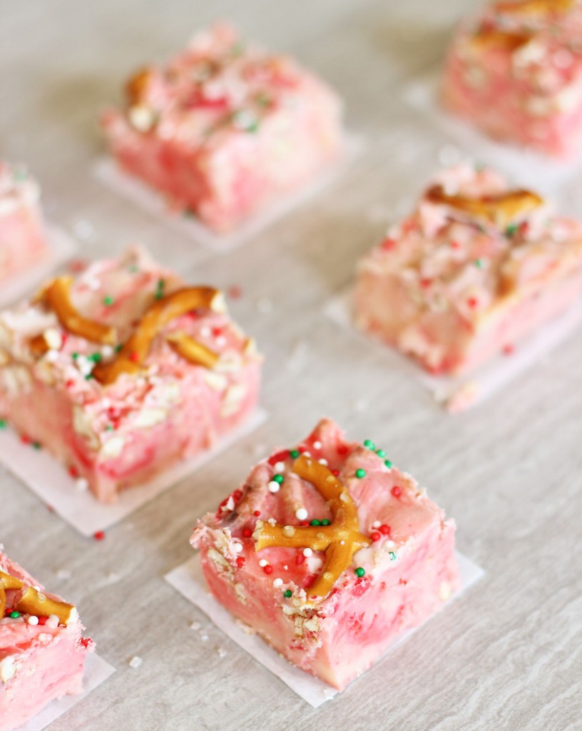 white-chocolate-peppermint-pretzel-fudge-9-816x1024