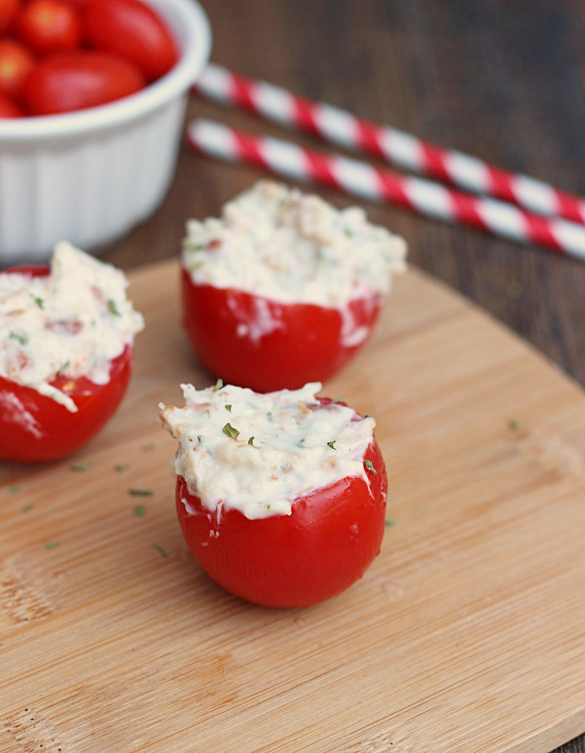 Chicken Bacon Ranch Tomato Bites | What's Cooking, Love?