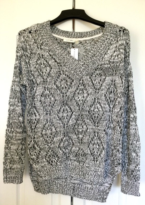 Stitch Fix #9: Charlton V-Neck Sweater | This Gal Cooks