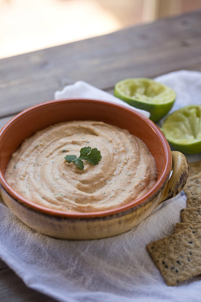 Easy Blender Cilantro Lime White Bean Hummus. Smooth and creamy, packed with fresh flavors!