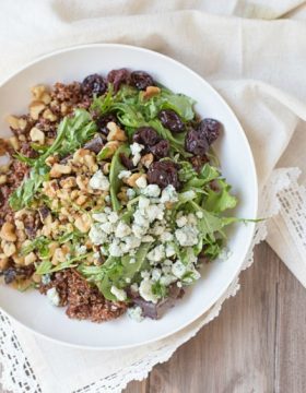 Simple and healthy Baby Greens with Quinoa Salad with Honey Balsamic Vinaigrette | This Gal Cooks