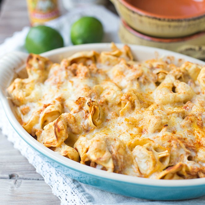 Five Ingredient Chicken Enchilada Tortellini Bake. Ready for dinner in under 30 minutes! | This Gal Cooks