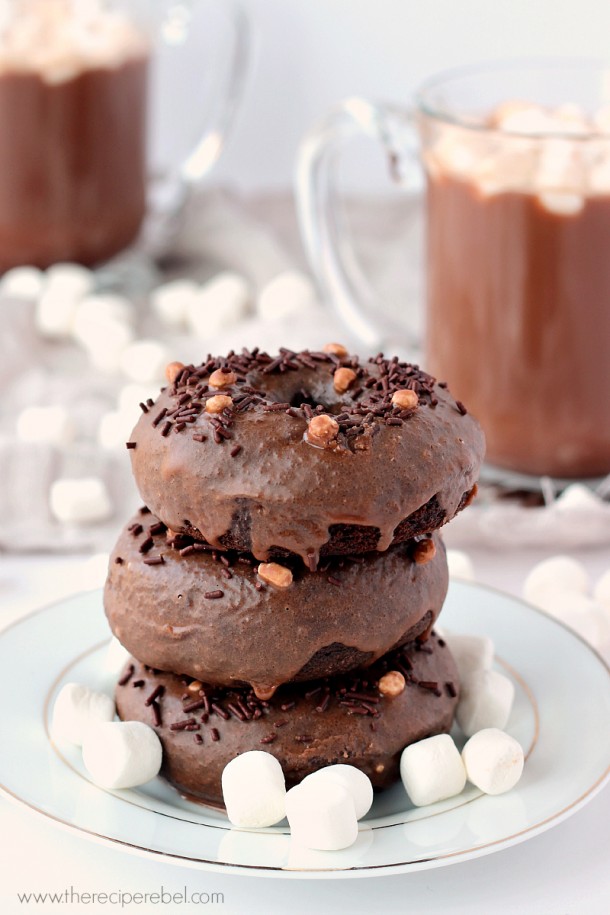 Mexican-Hot-Chocolate-Doughnuts-www.thereciperebel.com-4-610x915