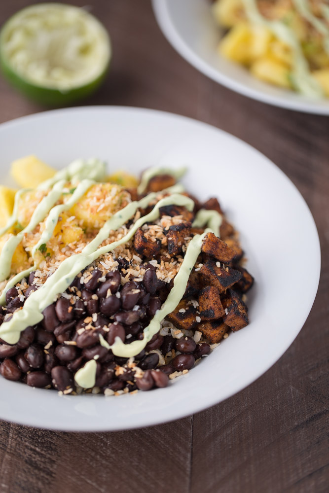 Tropical Sweet Potato Burrito Bowls. Vegetarian. Under 400 calories per serving! | This Gal Cooks