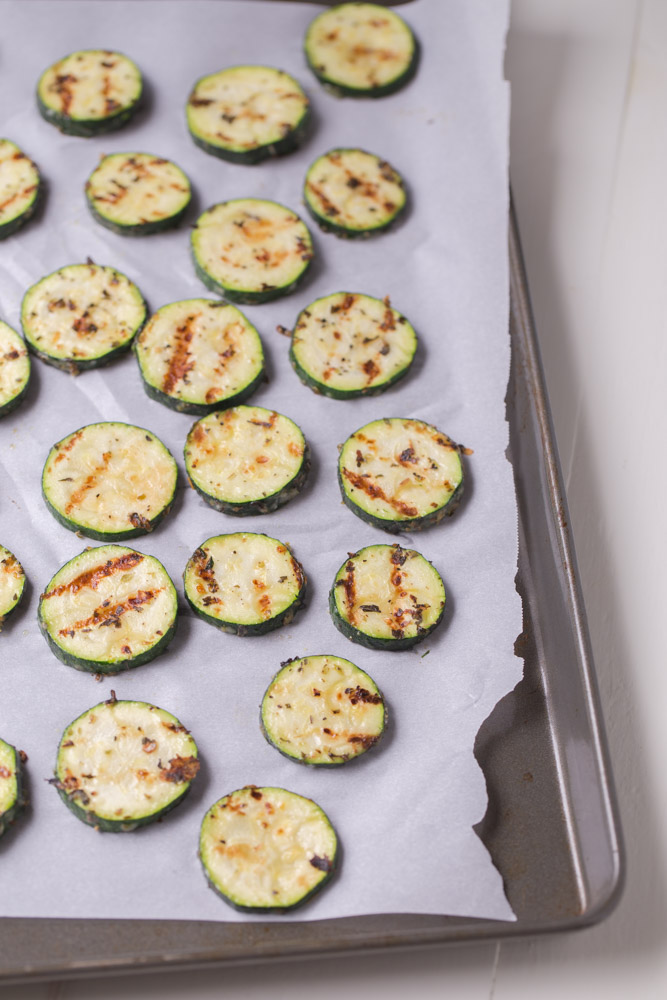 Garlic Parmesan Herb Zucchini. A healthier side dish alternative with no sugar and only 83 calories per serving! | This Gal Cooks