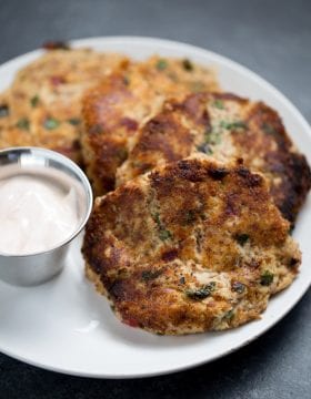 FLAVORFUL Easy Tuna Cakes are paleo + gluten free. Great for lunch or to serve as an appetizer!