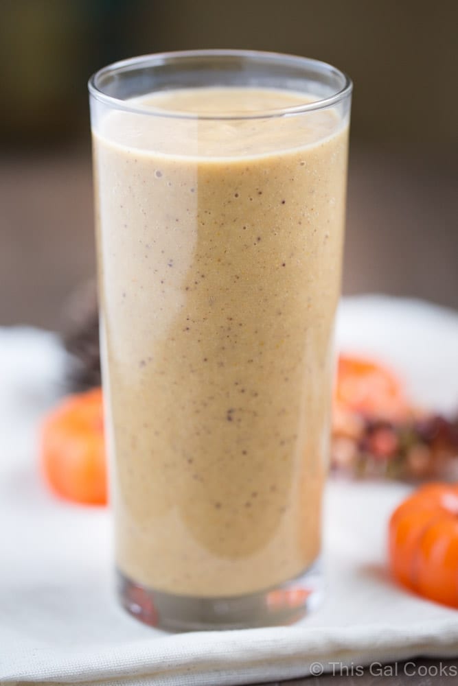 This Pumpkin Banana Bread Smoothie is thick and creamy and actually tastes like banana bread! The not so secret ingredient? FIGS!
