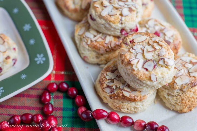 almond-cranberry-scones-8-800x533