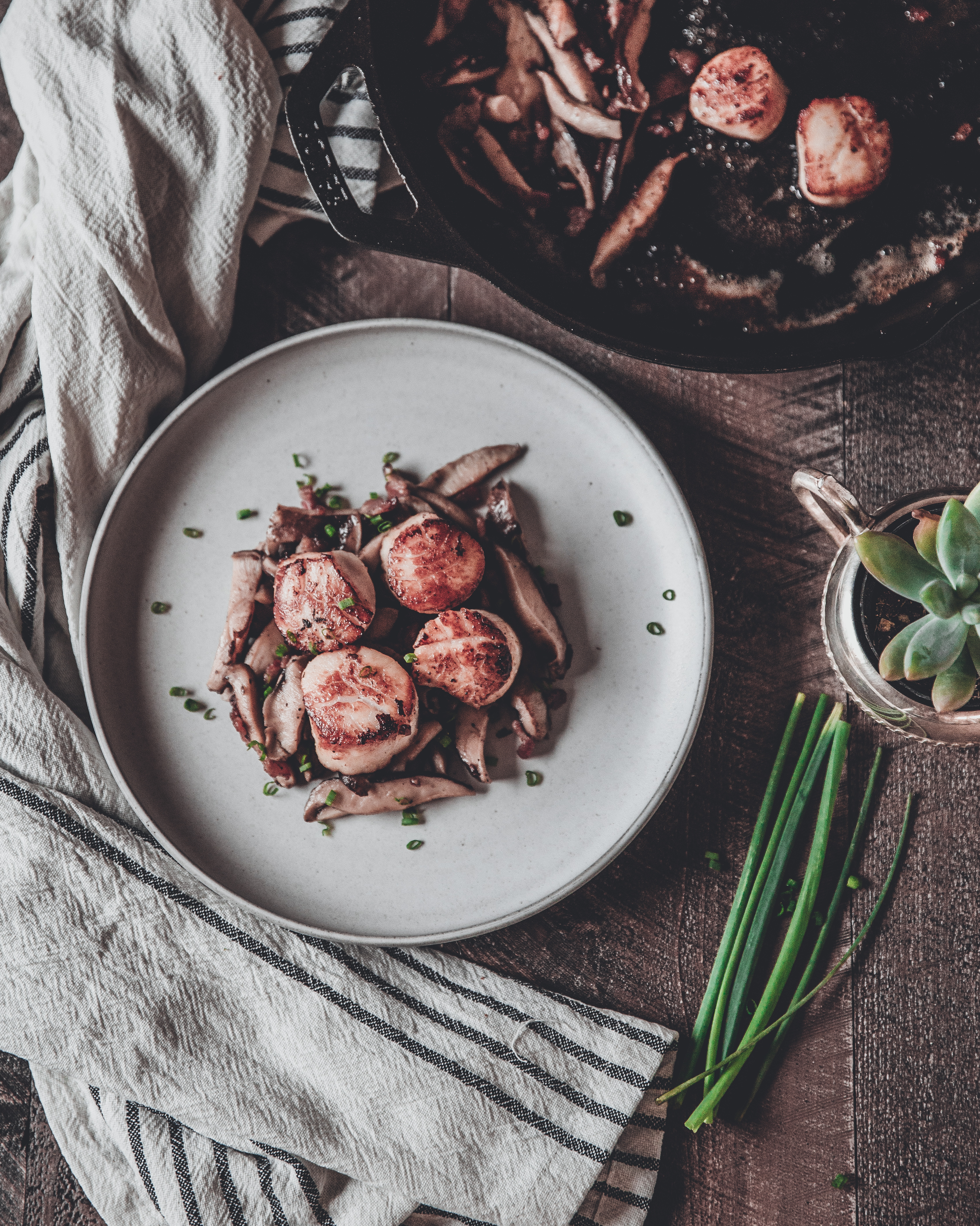 Scallops with Bacon, Mushrooms and Chives This Gal Cooks