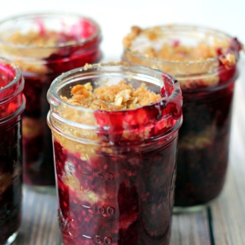 Blackberry Crisp in a Jar