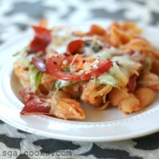 Recipe: Cheesy Pizza Pasta Casserole