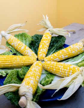 oven-roasted-corn-on-the-cob-husk-handles