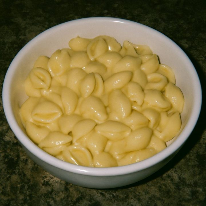 Panera Mac and Cheese (Copycat Recipe with Smoked Gouda)